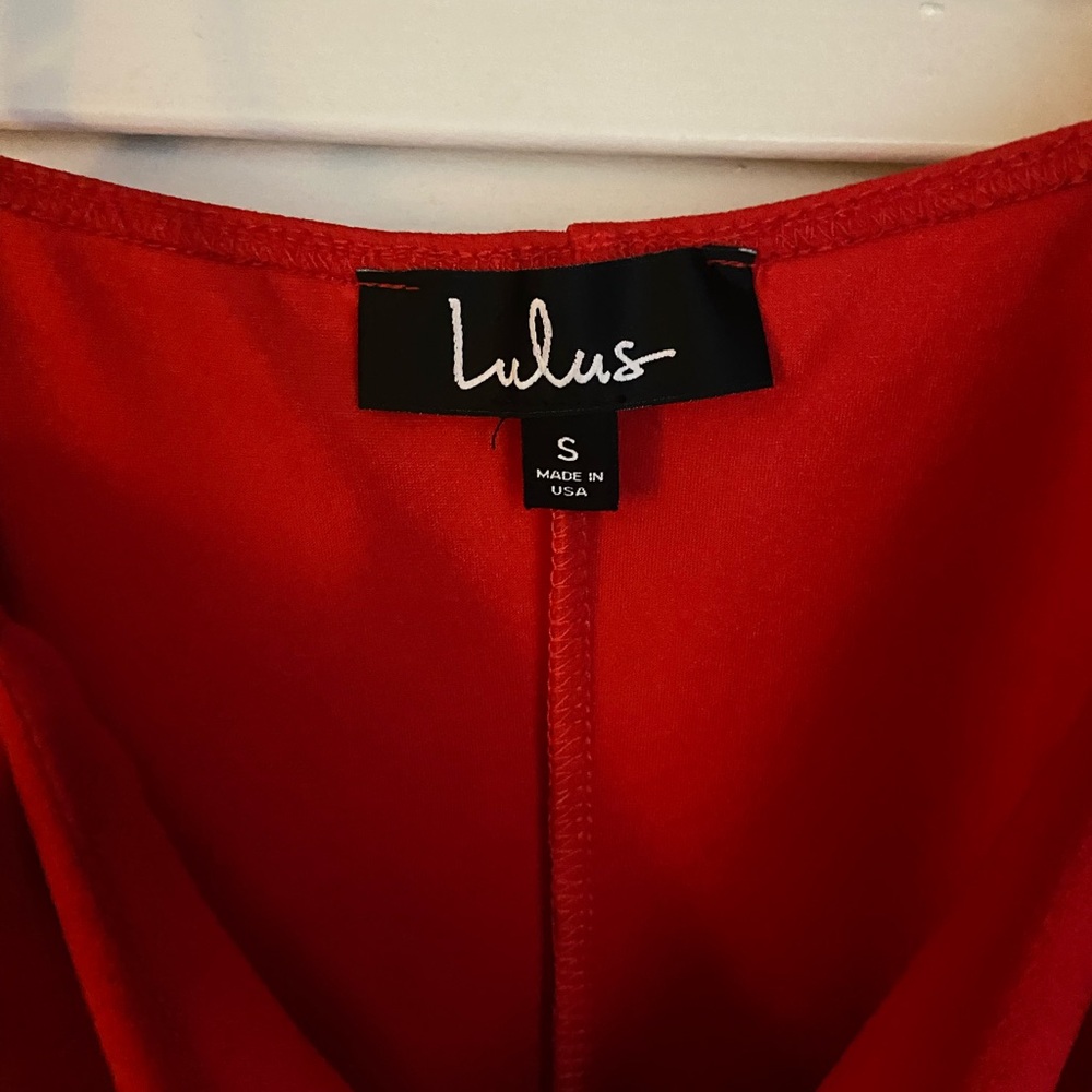 Red lulus dress